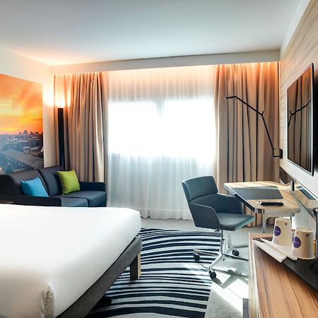 Novotel Paris 14 Porte D'Orleans Ruang foto