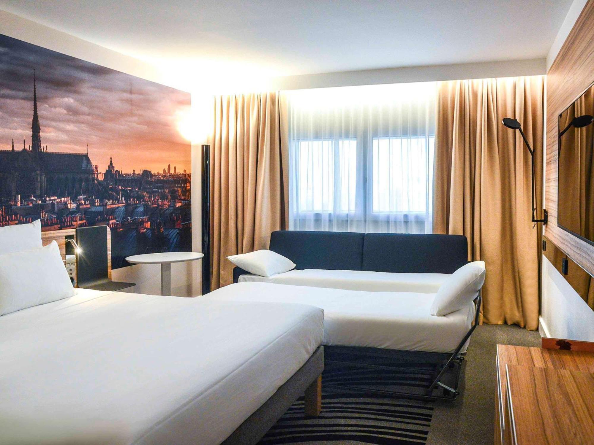 Novotel Paris 14 Porte D'Orleans Bagian luar foto